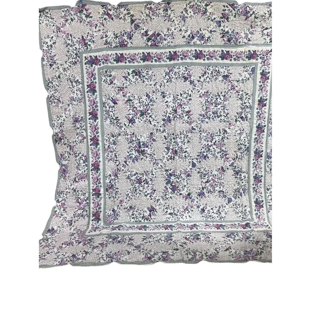 Vintage Lavender Purple Floral Patchwork Quilt Full Queen 82x82 Scalloped